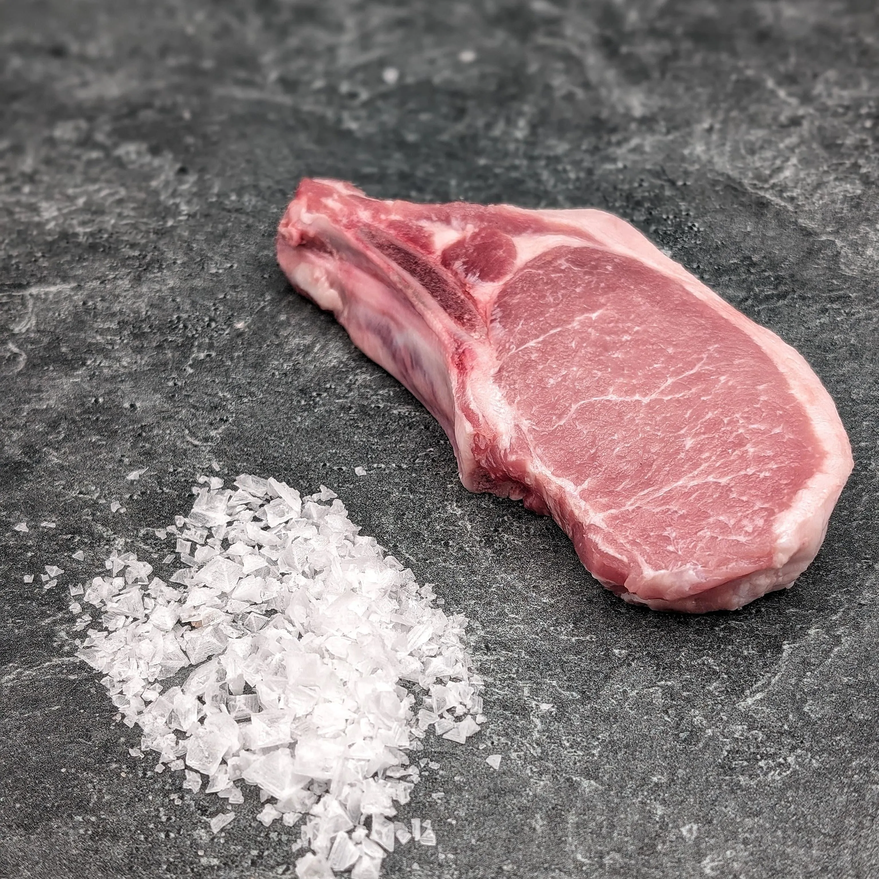 Bone-In Pork Chop (Single Pack)