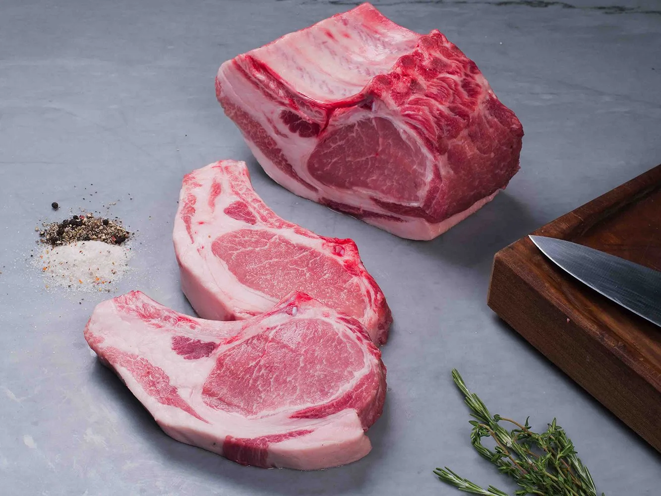 CENTER CUT PORK LOIN 5 RIB RACK