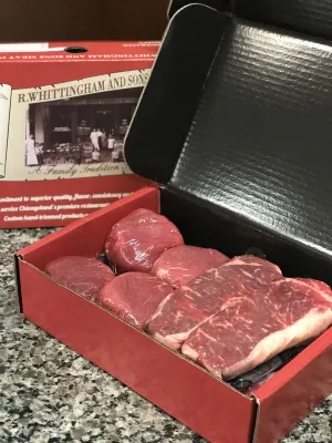 Gift Box: Combo Box 8oz Beef Filets and 8oz Strip Steaks