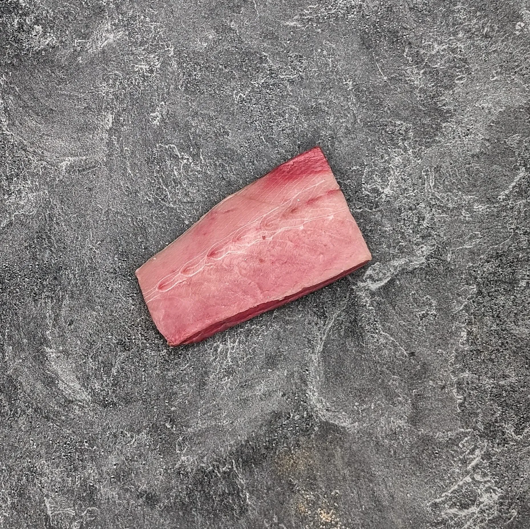 Hamachi Loin