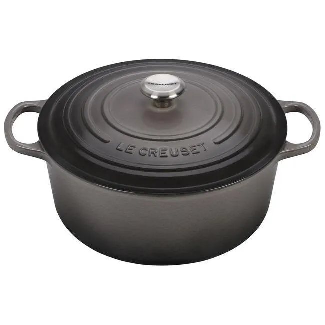 Le Creuset 9 Quart Cast Iron Enameled Round Oven