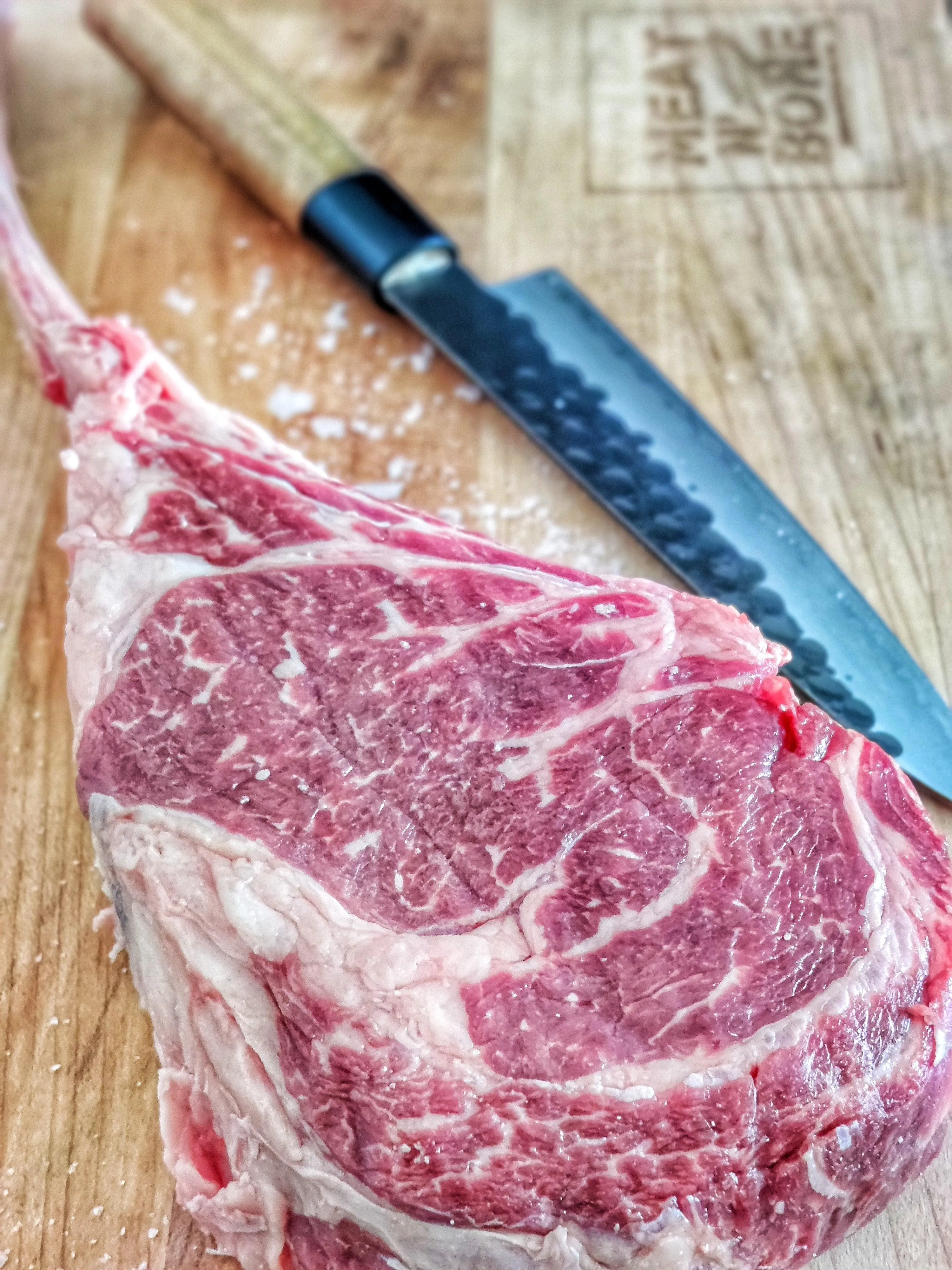 Monster Tomahawk Steak | Wagyu BMS 6-7