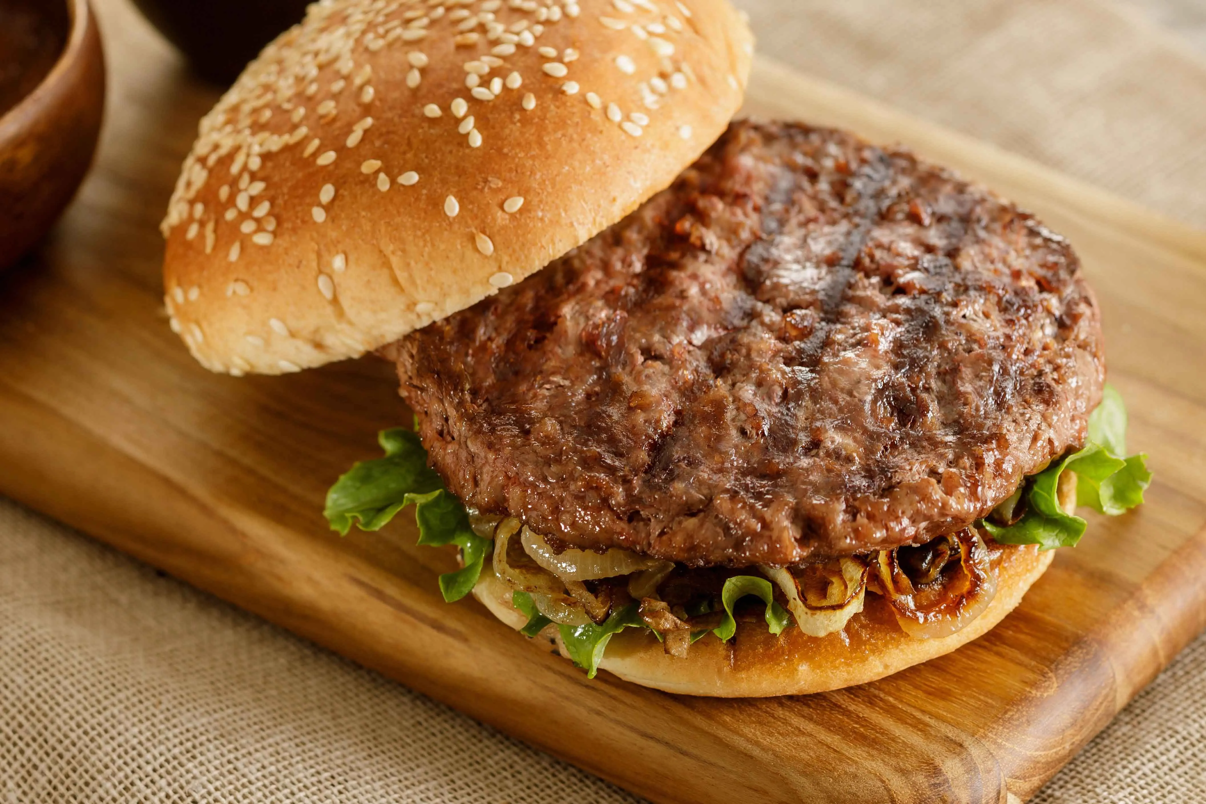 Natural Signature Brisket Blend Ground Beef Hamburger Pucks (81/19) - 72 Pucks