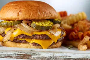 Natural Signature Brisket Blend Ground Beef Hamburger Pucks (81/19) - 72 Pucks