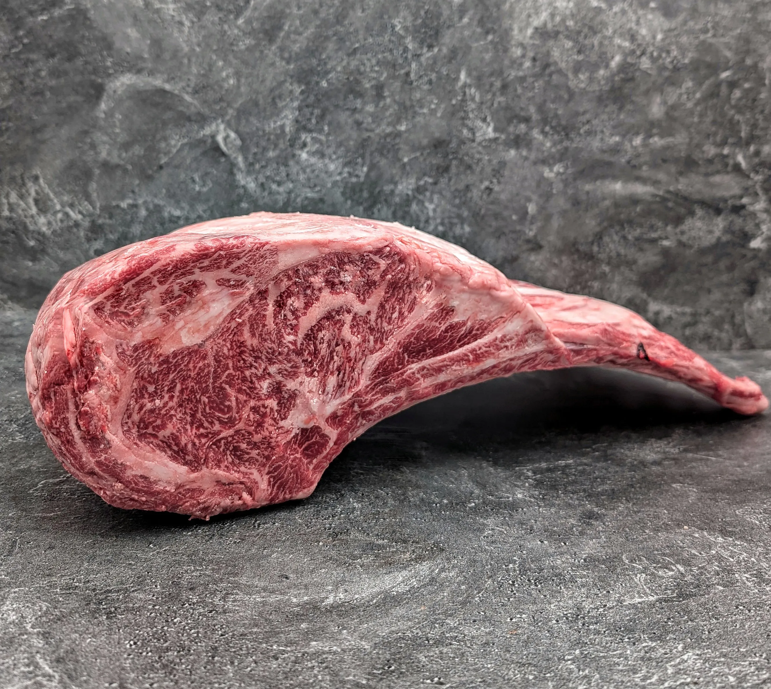 Prime Rib Tomahawk | Purebred BMS 8-9 