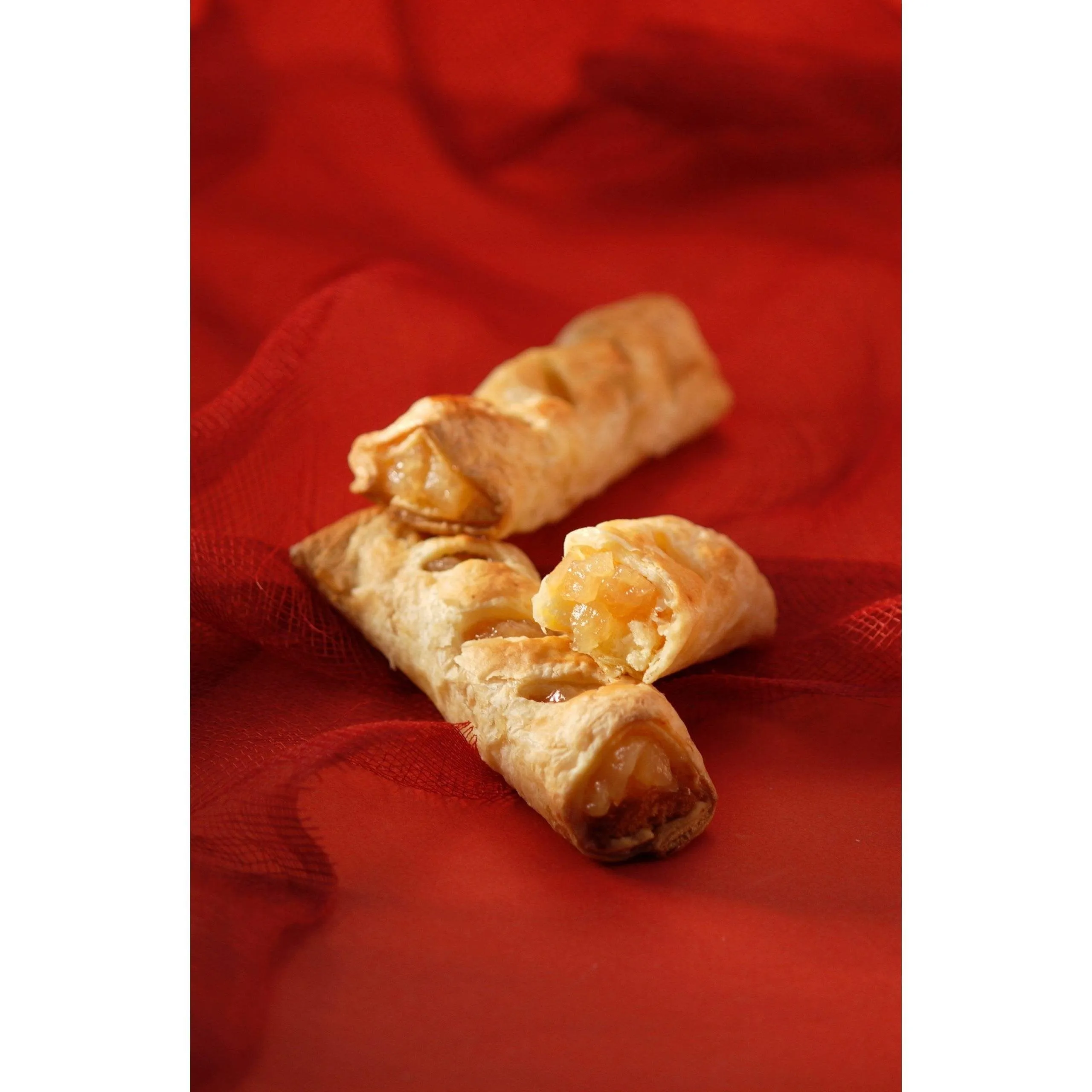 Ragueneau Patissier's Ringo Stick Aomori Apple Pie Sticks 12 Pieces