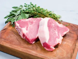 TAMWORTH PORTERHOUSE PORK CHOPS