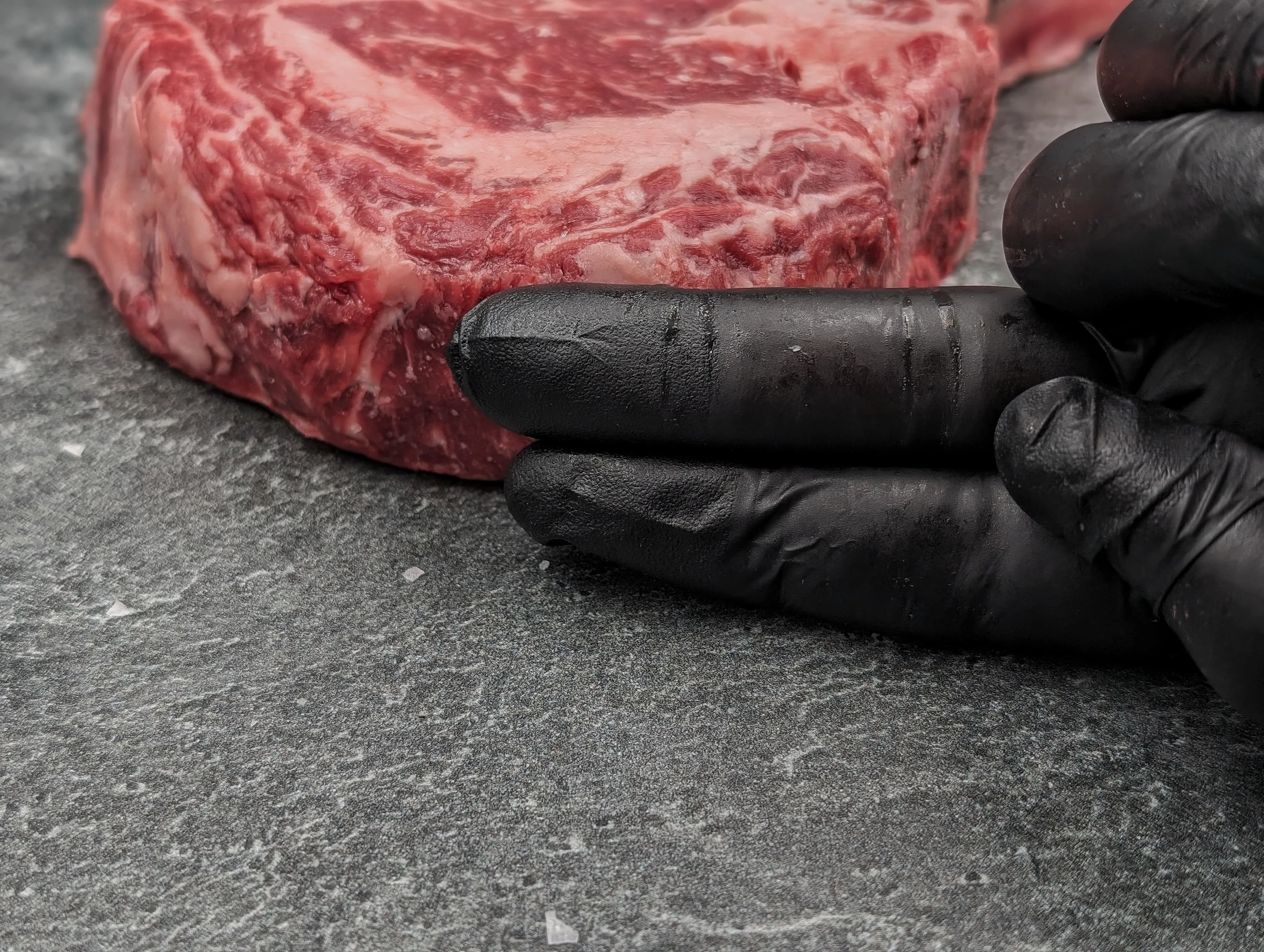 Tomahawk Steak | BMS 6-7 Wagyu